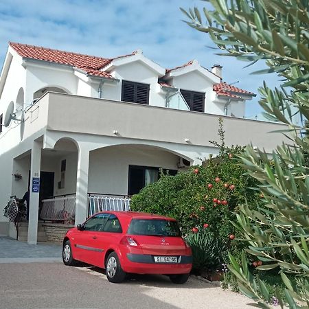 Apartments Lavanda - Free Parking And Grill Jezera Exterior photo